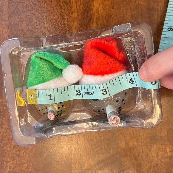 Toy2r Kozik Party Fun Pack WTF Non Lethal Smoking Bomb Figurines Holiday Novelty - Picture 10 of 10